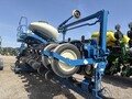 2015 Kinze 3660 Planter