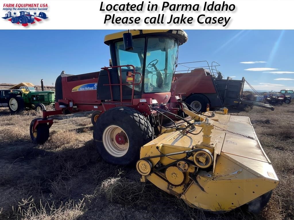 2009 New Holland H8060 Self-Propelled Windrowers and Swather