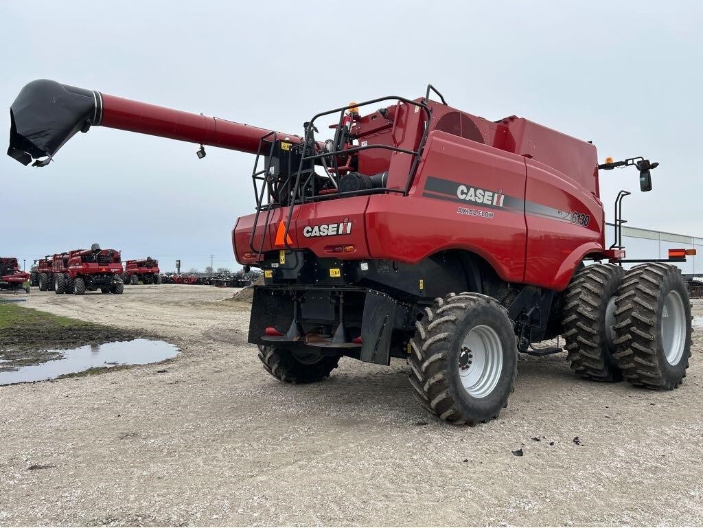 2013 Case IH 6130 Combine