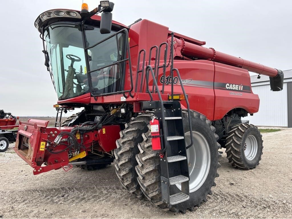 2013 Case IH 6130 Combine