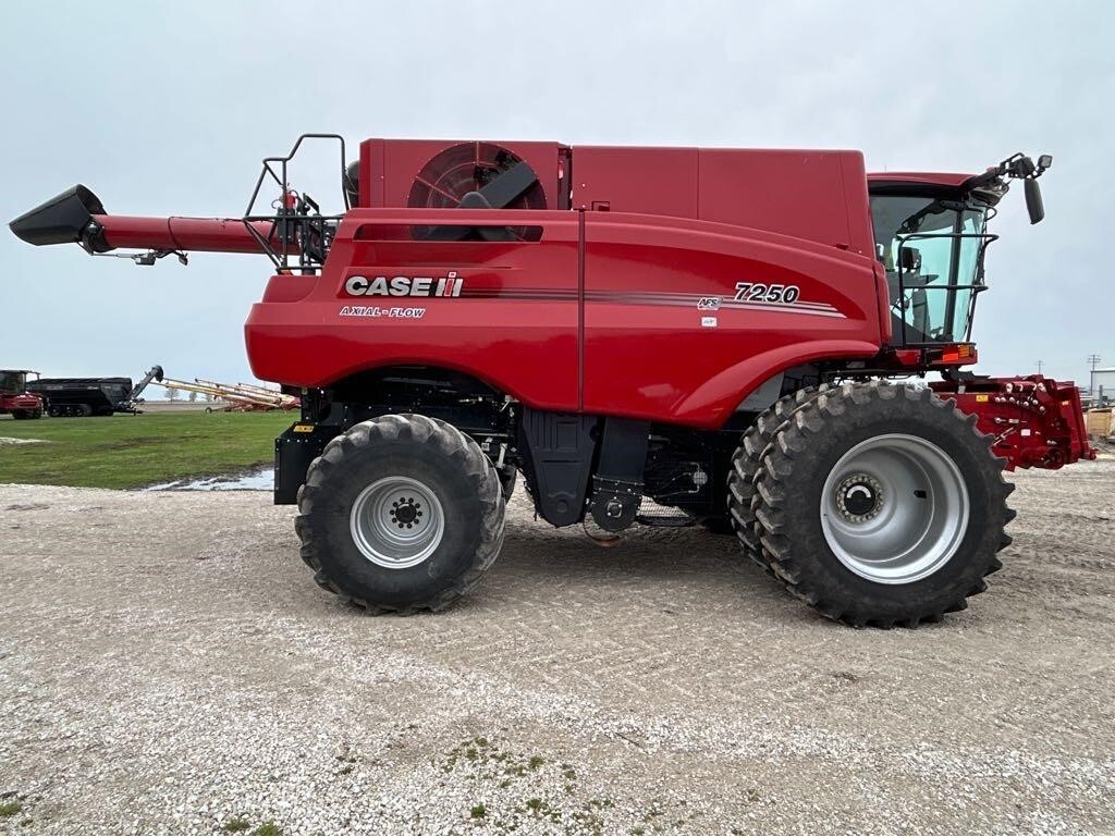 2023 Case IH 7250 Combine