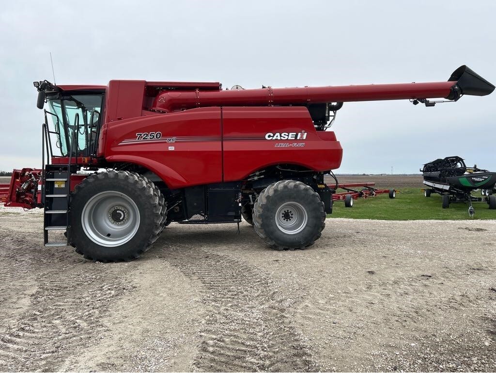 2023 Case IH 7250 Combine