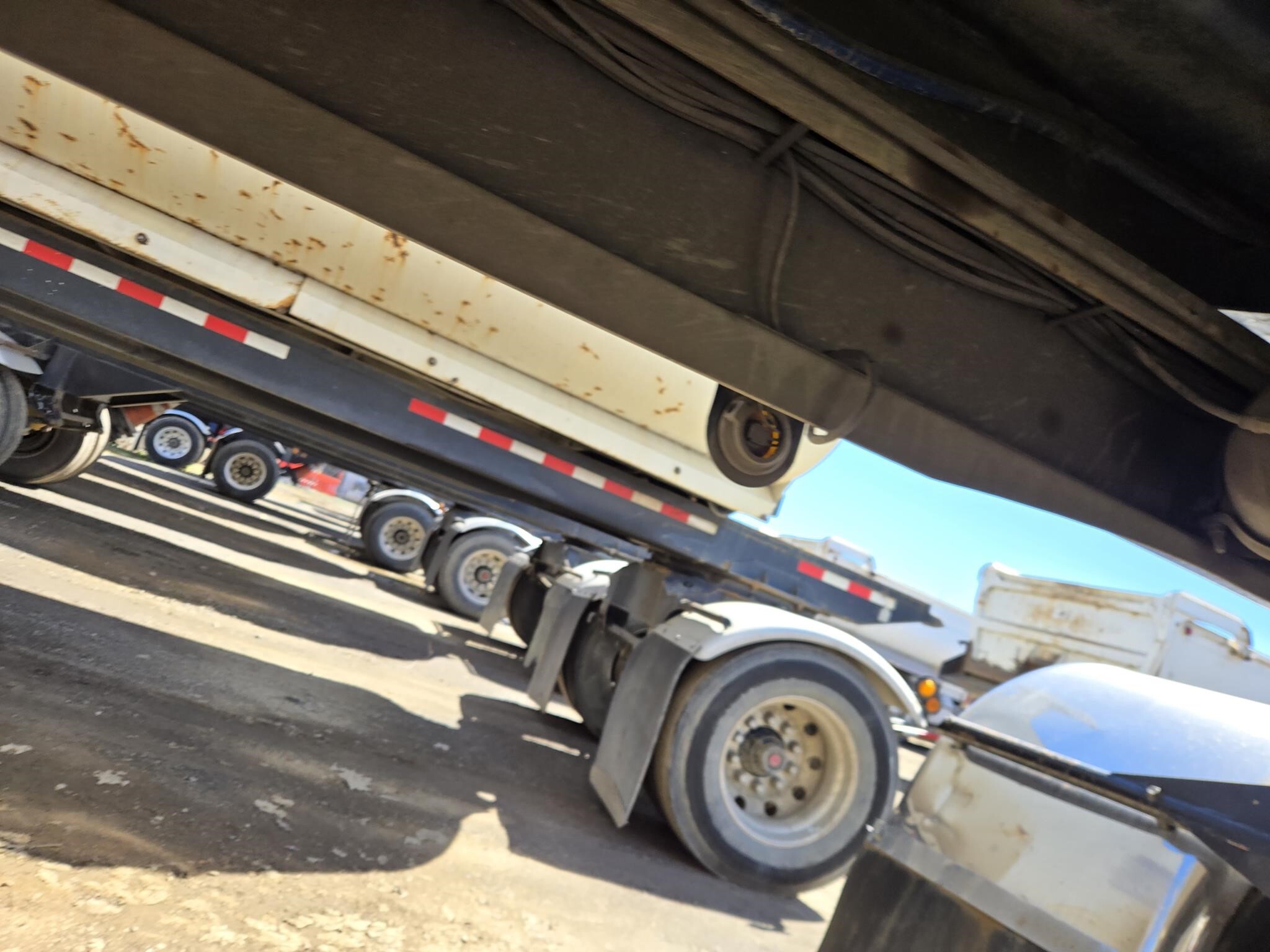 2015 Peterbilt 579 Semi Trucks/Trailer