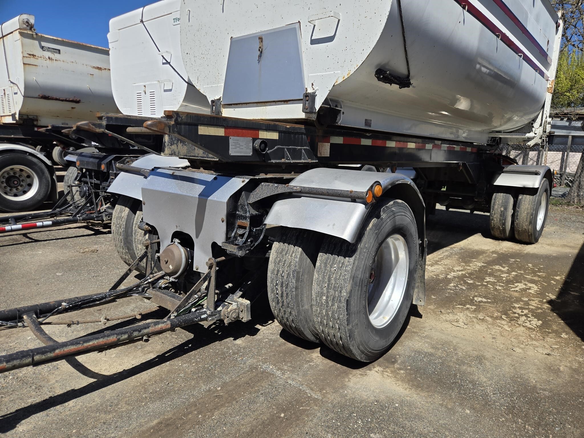 2015 Peterbilt 579 Semi Trucks/Trailer