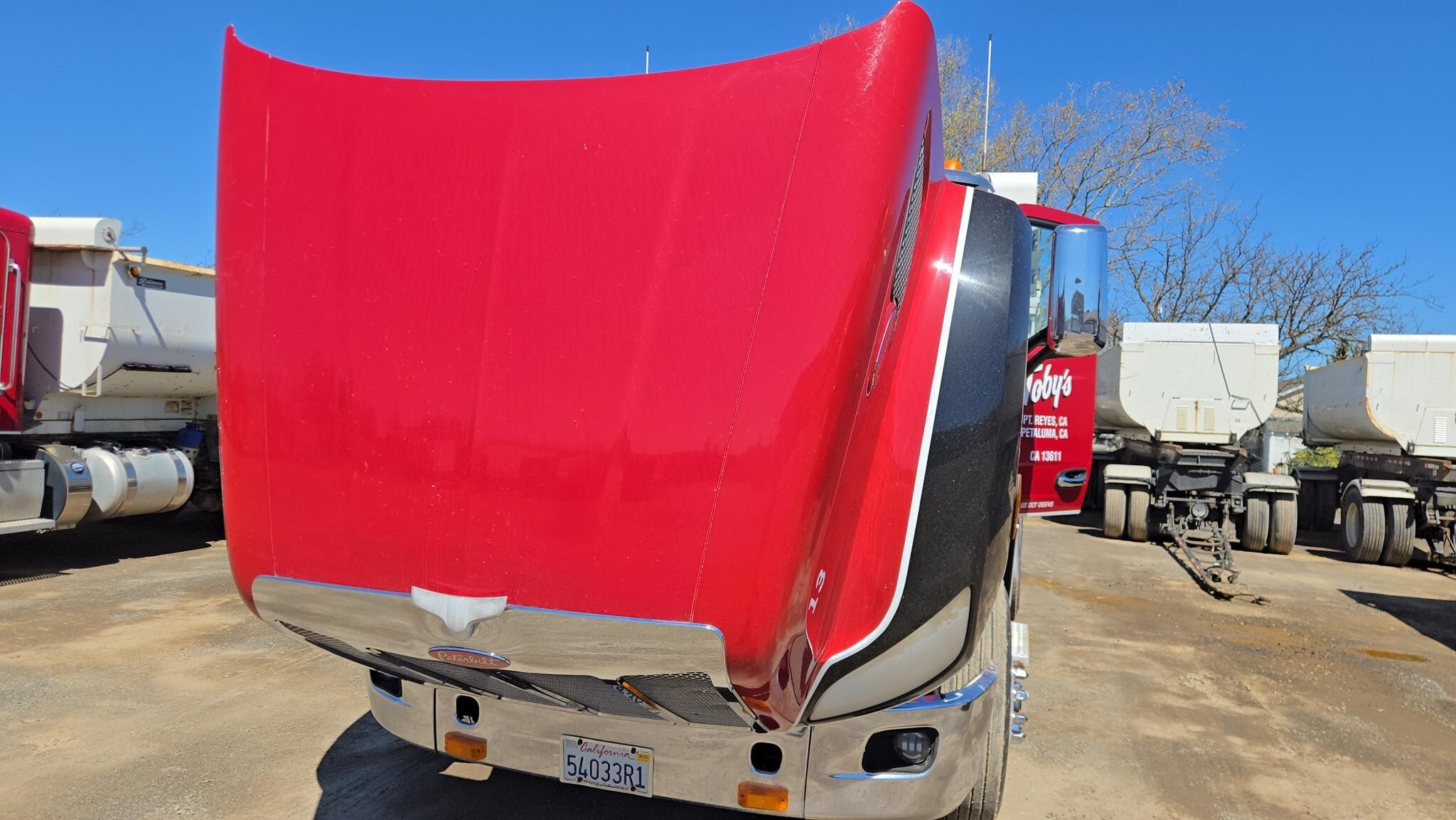 2015 Peterbilt 579 Semi Trucks/Trailer