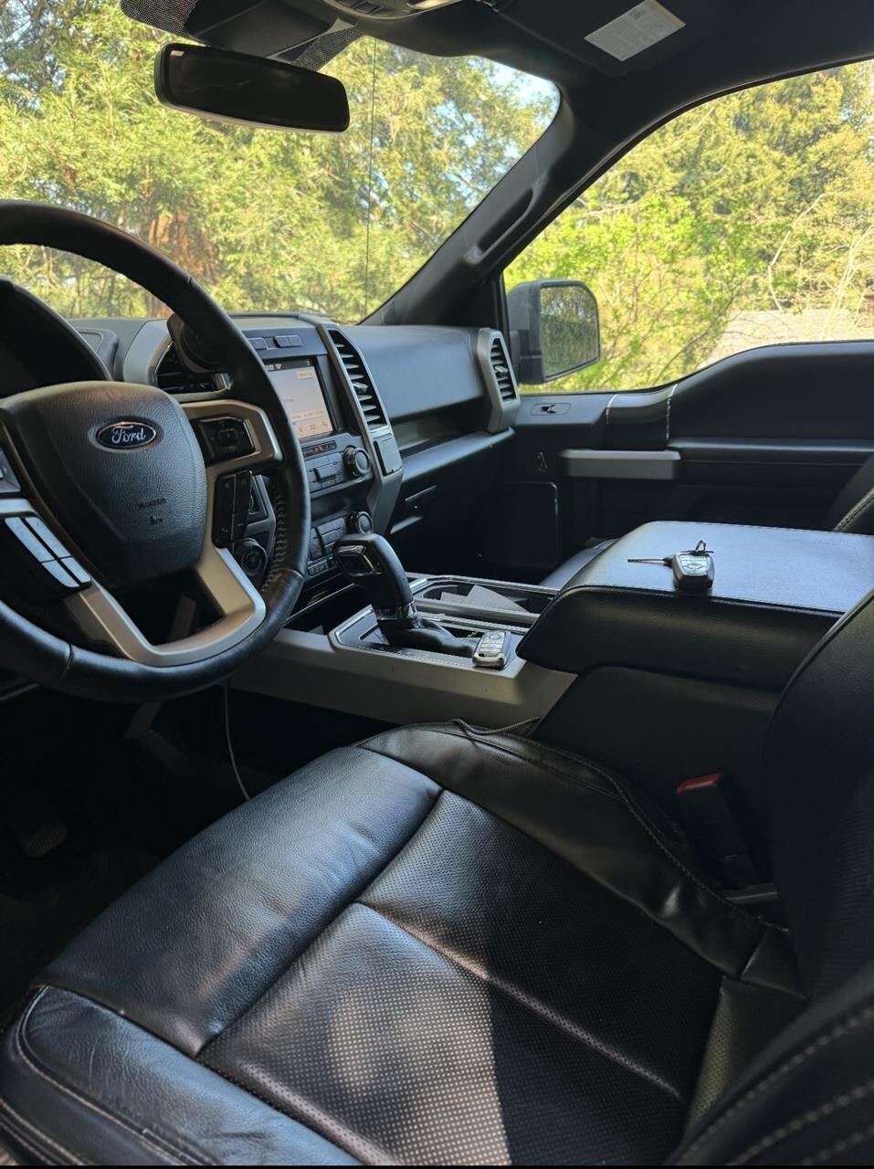 2019 Ford F150 LARIAT Pickup