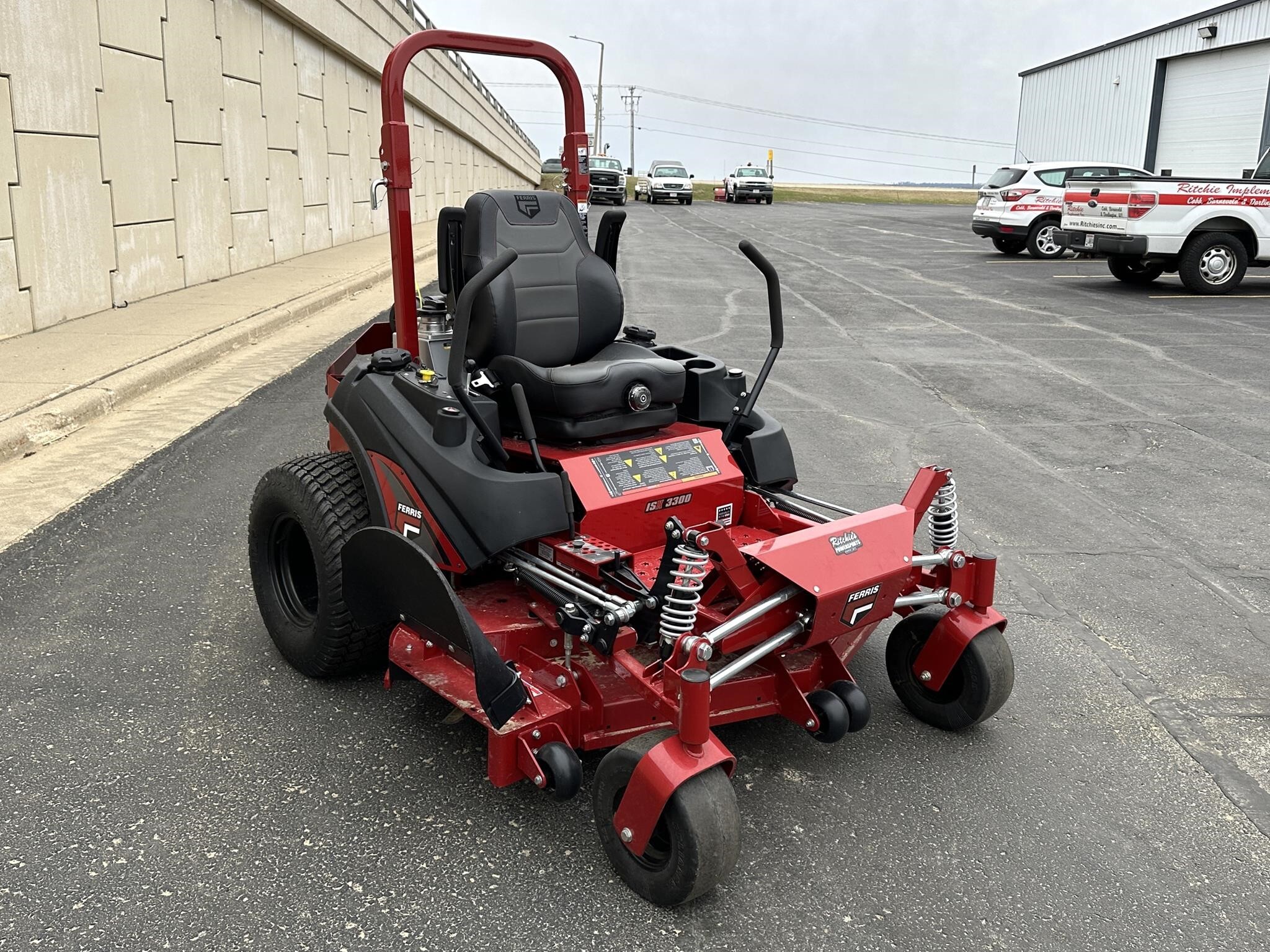 2026 Ferris ISX3300BVE4060SS Lawn Mower