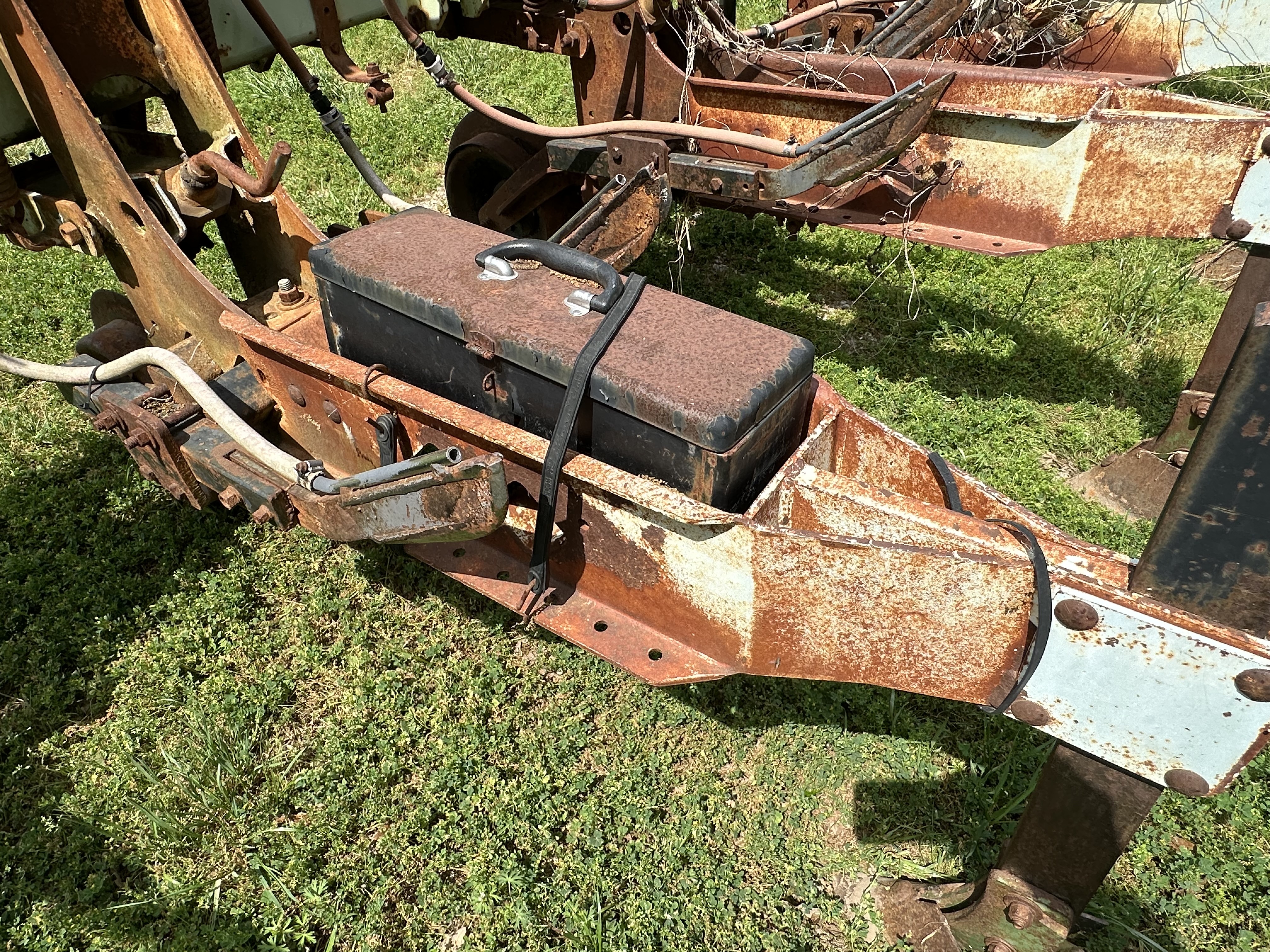 1901 Orthman 900 Miscellaneous