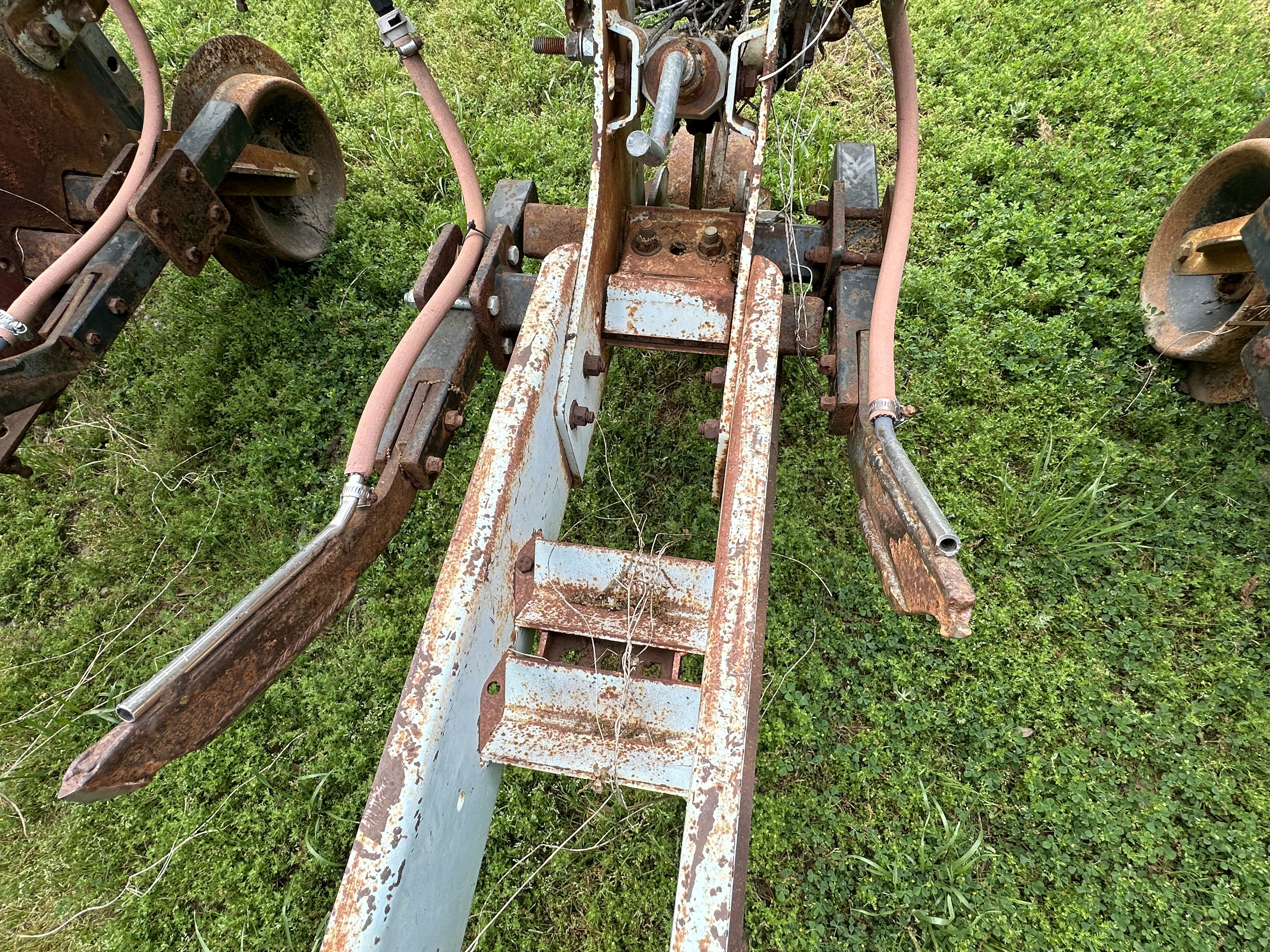1901 Orthman 900 Miscellaneous