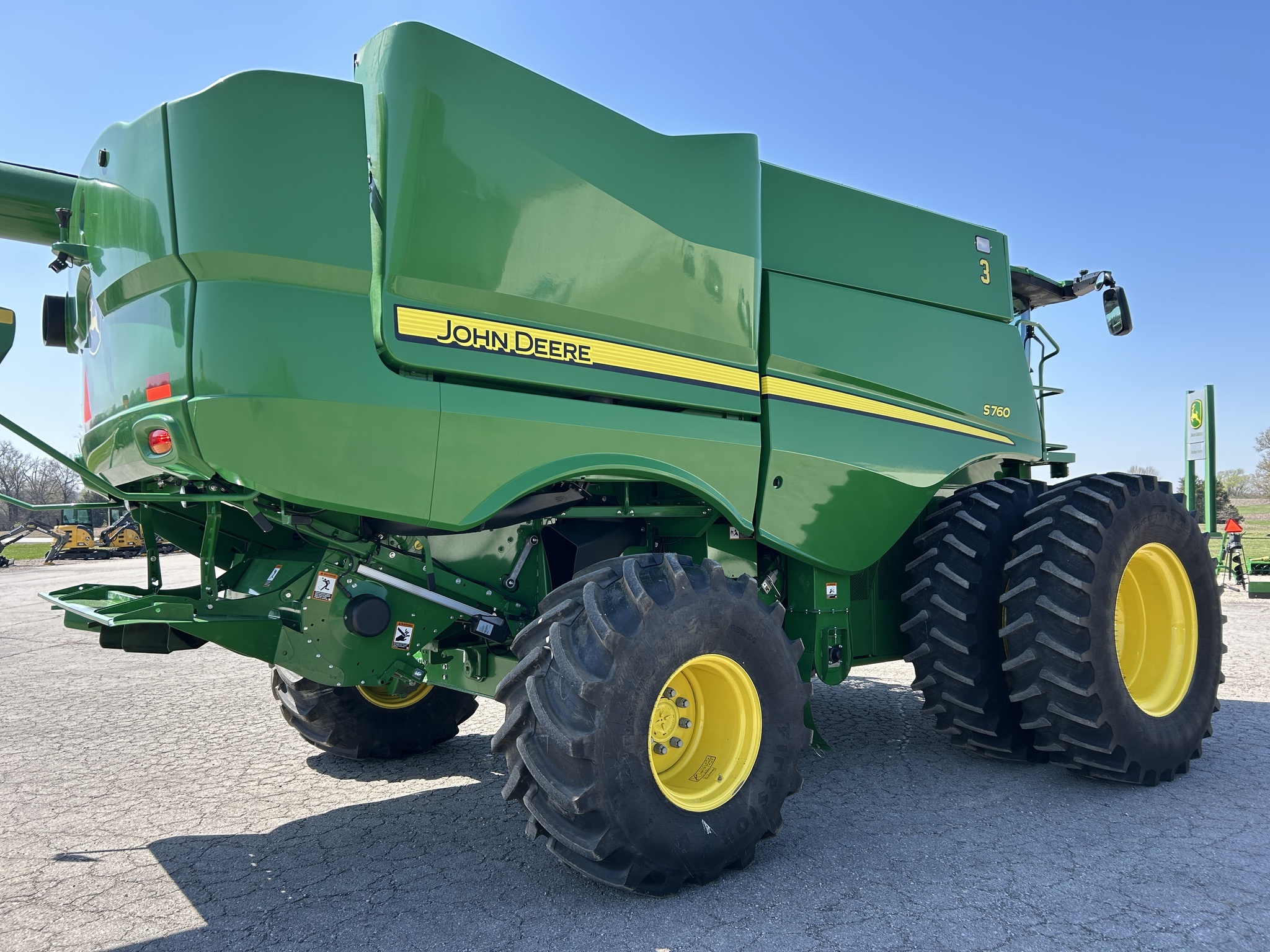 2023 John Deere S760 Combine