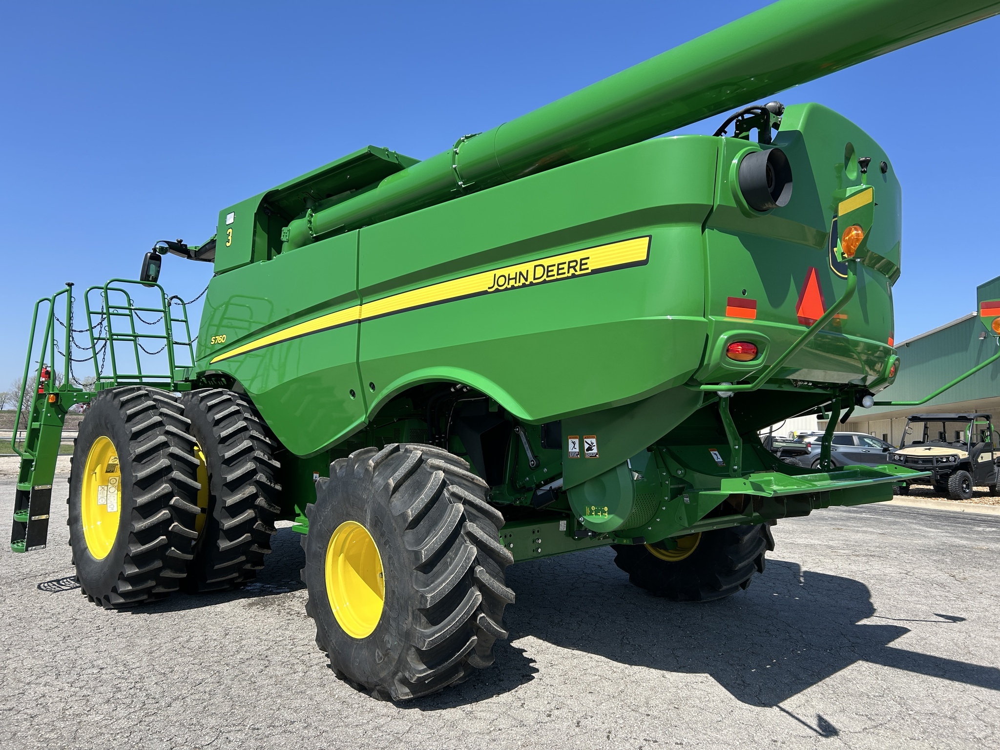 2023 John Deere S760 Combine