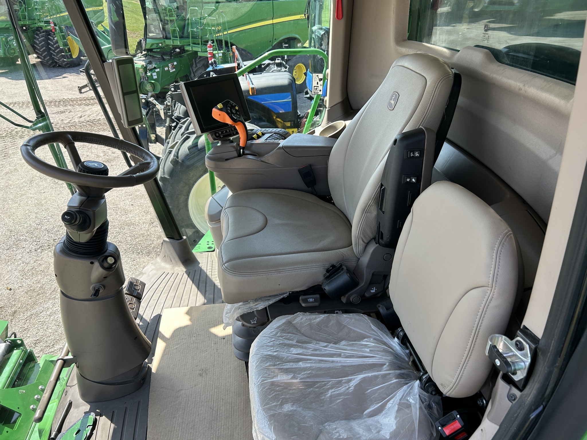 2023 John Deere S760 Combine