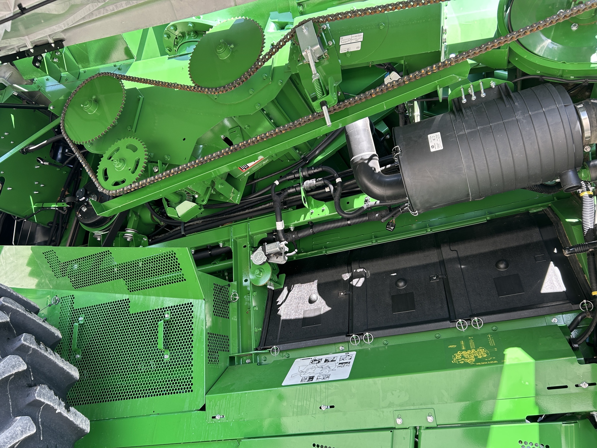 2023 John Deere S760 Combine