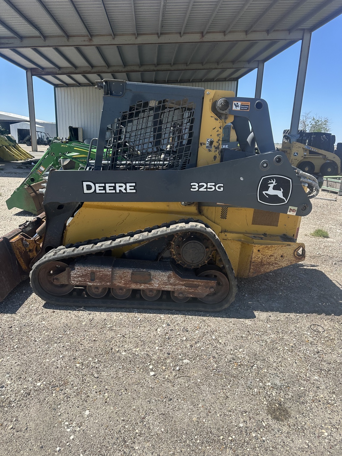 2020 Deere 325G Skid Steer