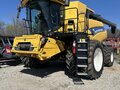 2018 New Holland CR7.90 REVELATION Combine