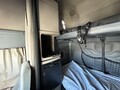 2015 Freightliner Cascadia 125 Semi Trucks/Trailer