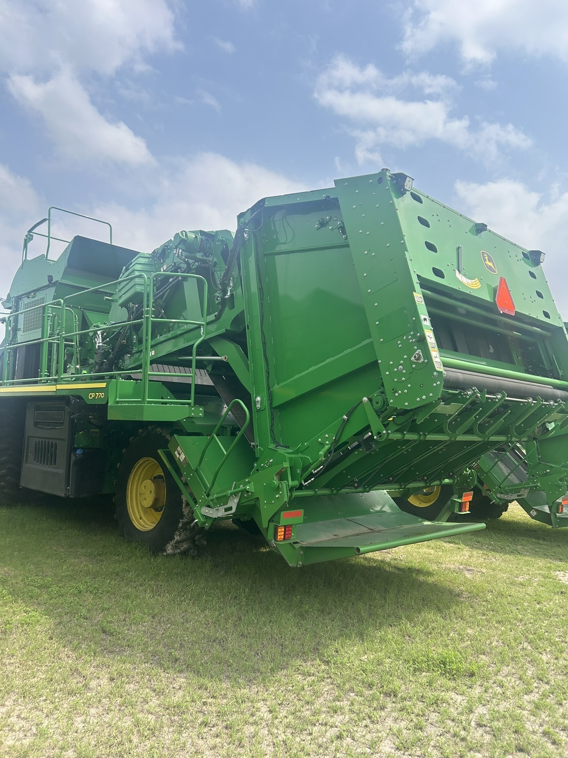 2022 John Deere CP770 Cotton Equipment