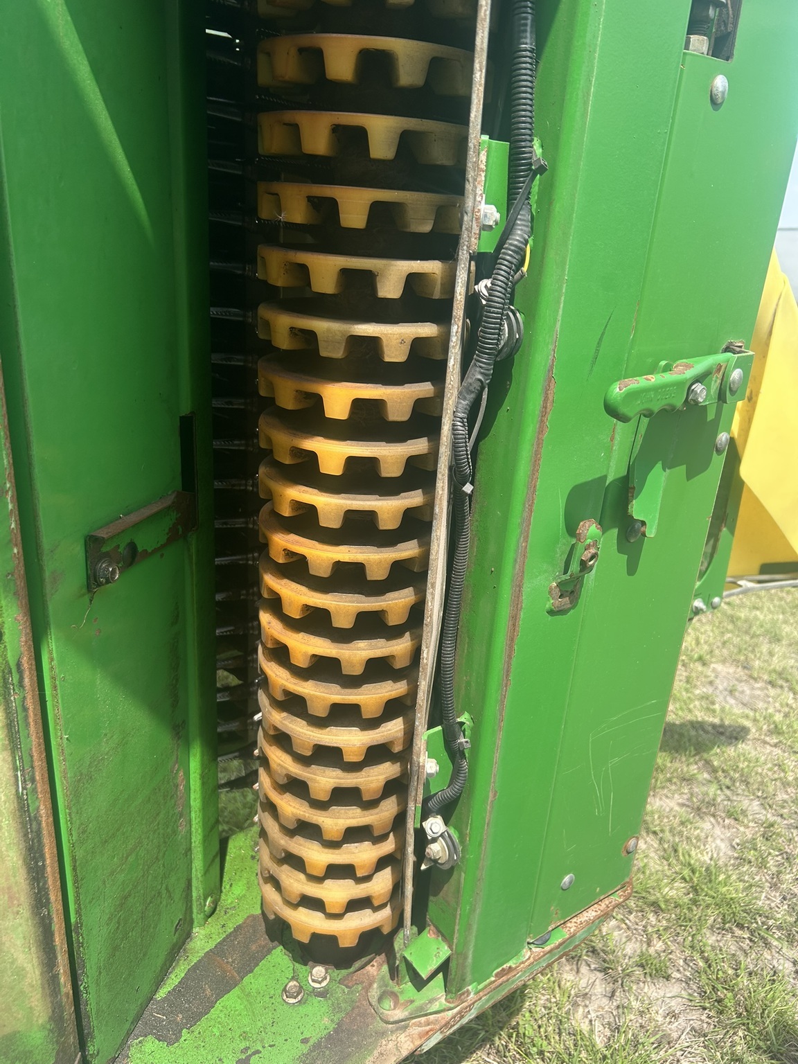 2022 John Deere CP770 Cotton Equipment
