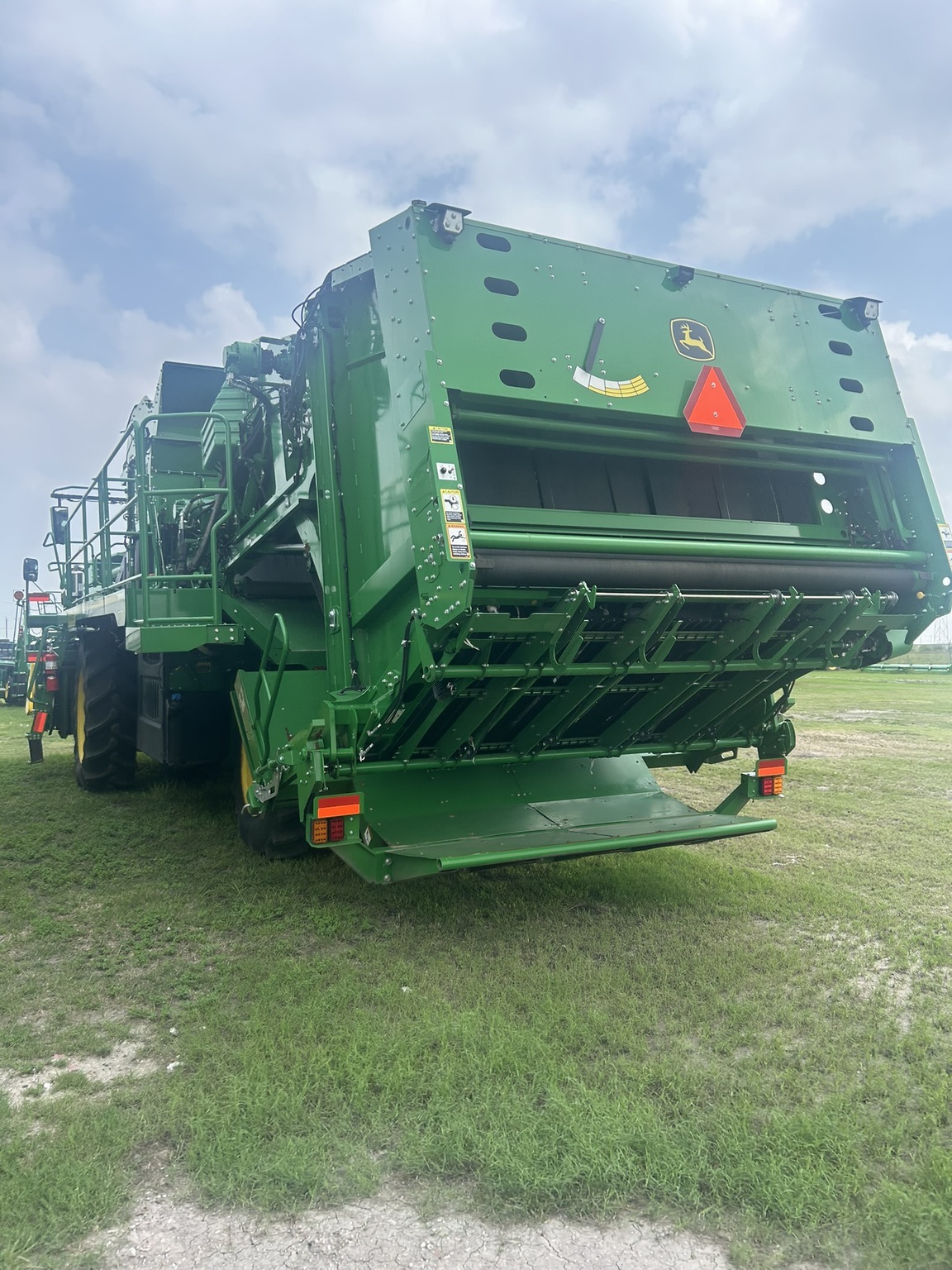 2023 John Deere CP770 Cotton Equipment