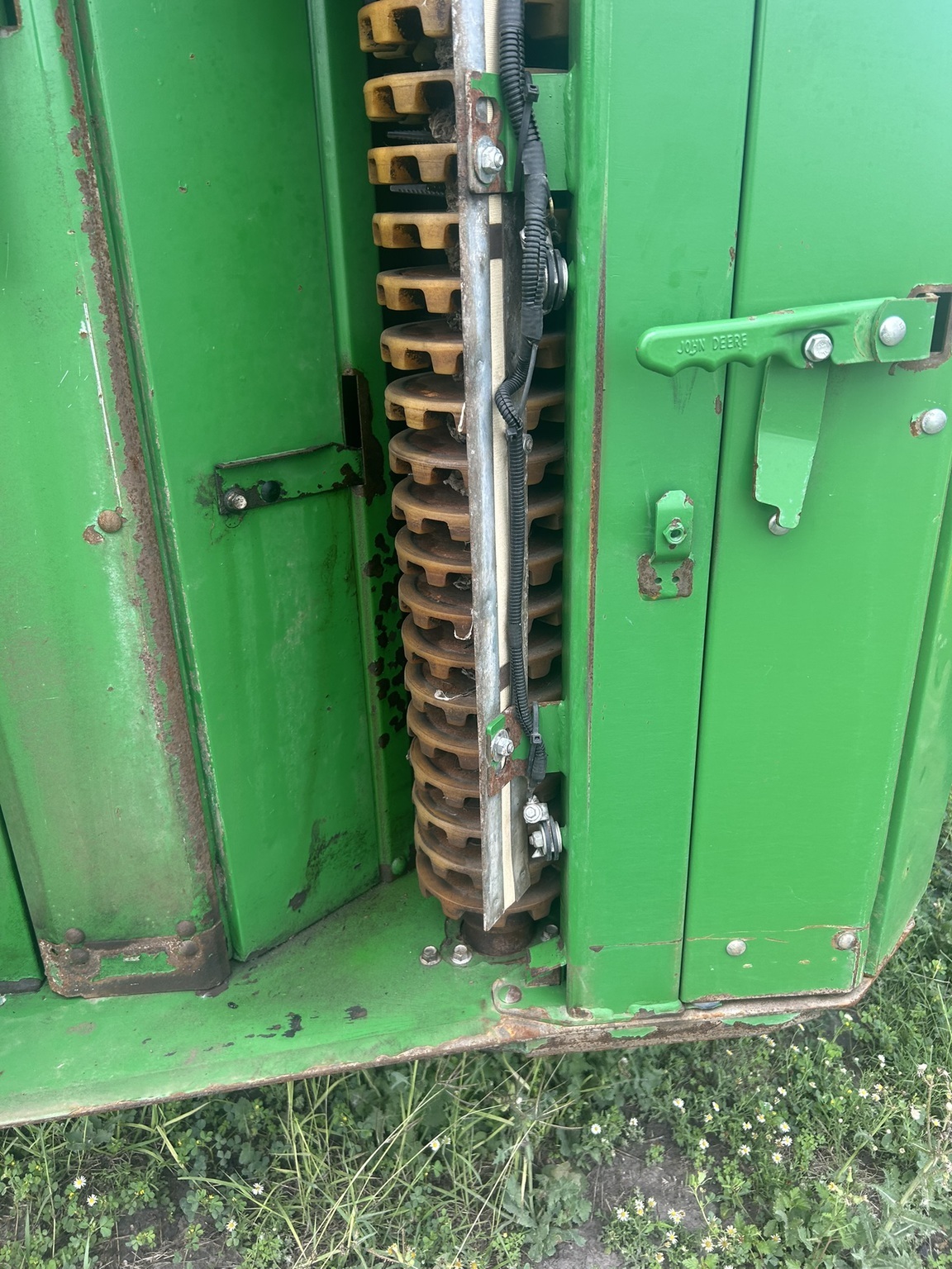 2023 John Deere CP770 Cotton Equipment
