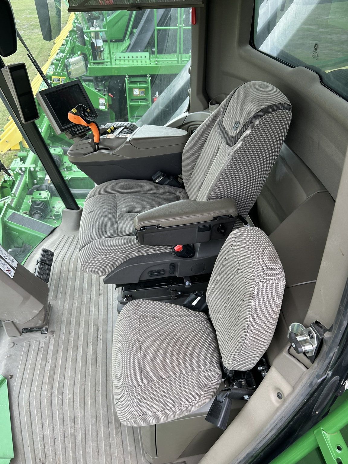 2023 John Deere CP770 Cotton Equipment