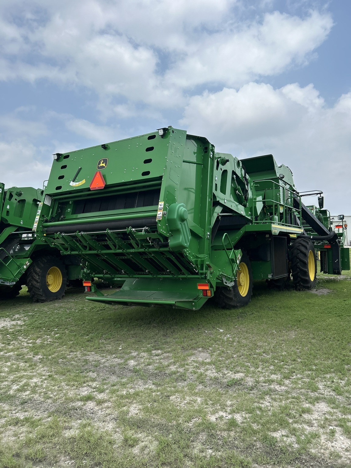 2023 John Deere CP770 Cotton Equipment