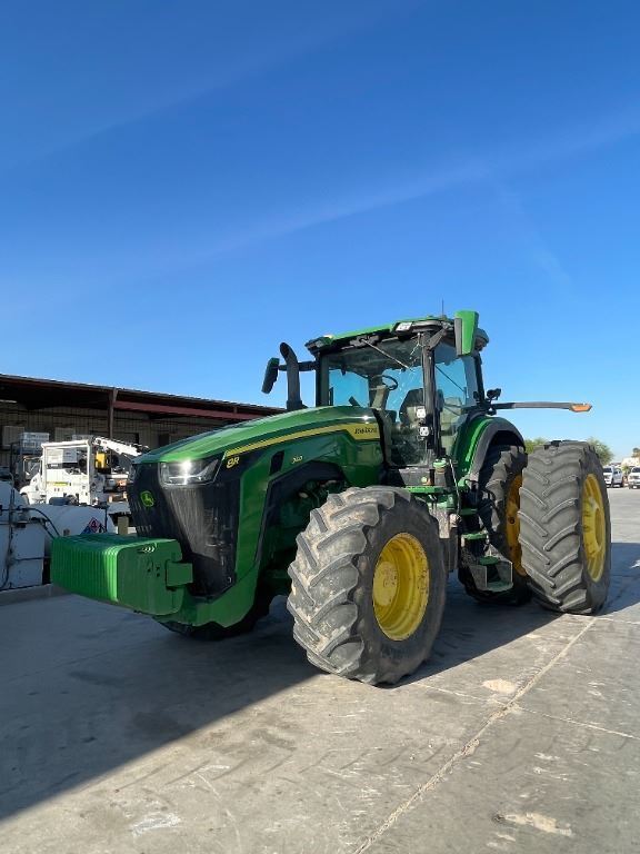 2021 John Deere 8R 340 Tractor