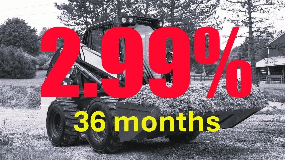 2020 Deere 330G Skid Steer