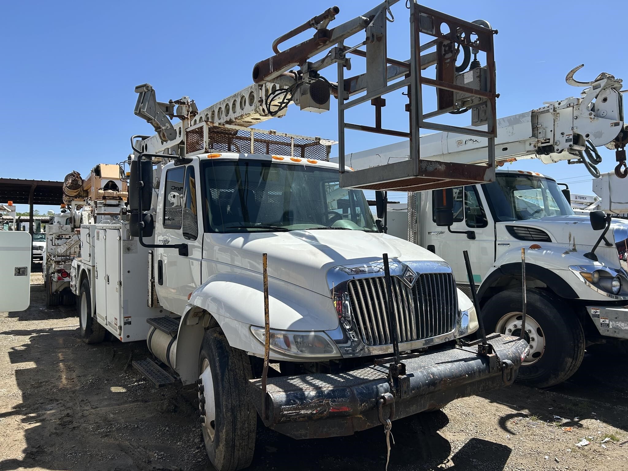 2009 MTI T40C Crane