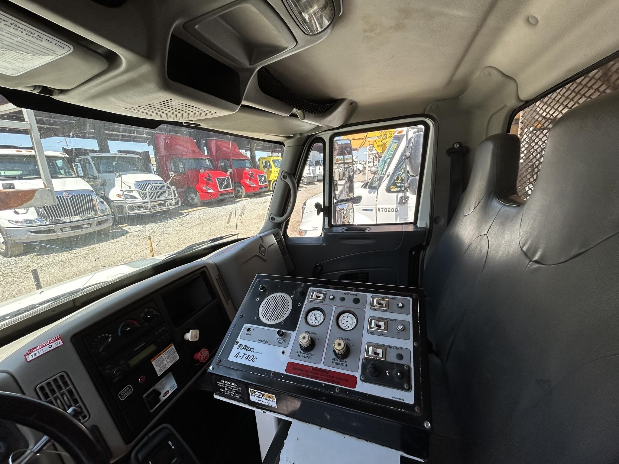 2009 MTI T40C Crane