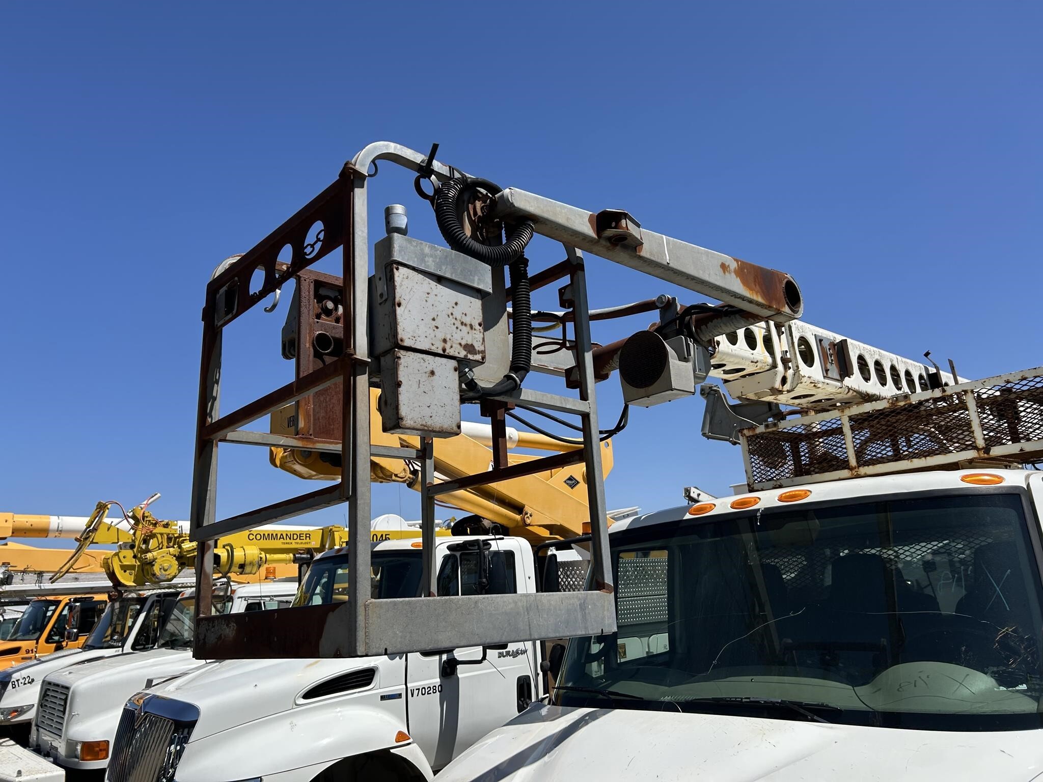 2009 MTI T40C Crane