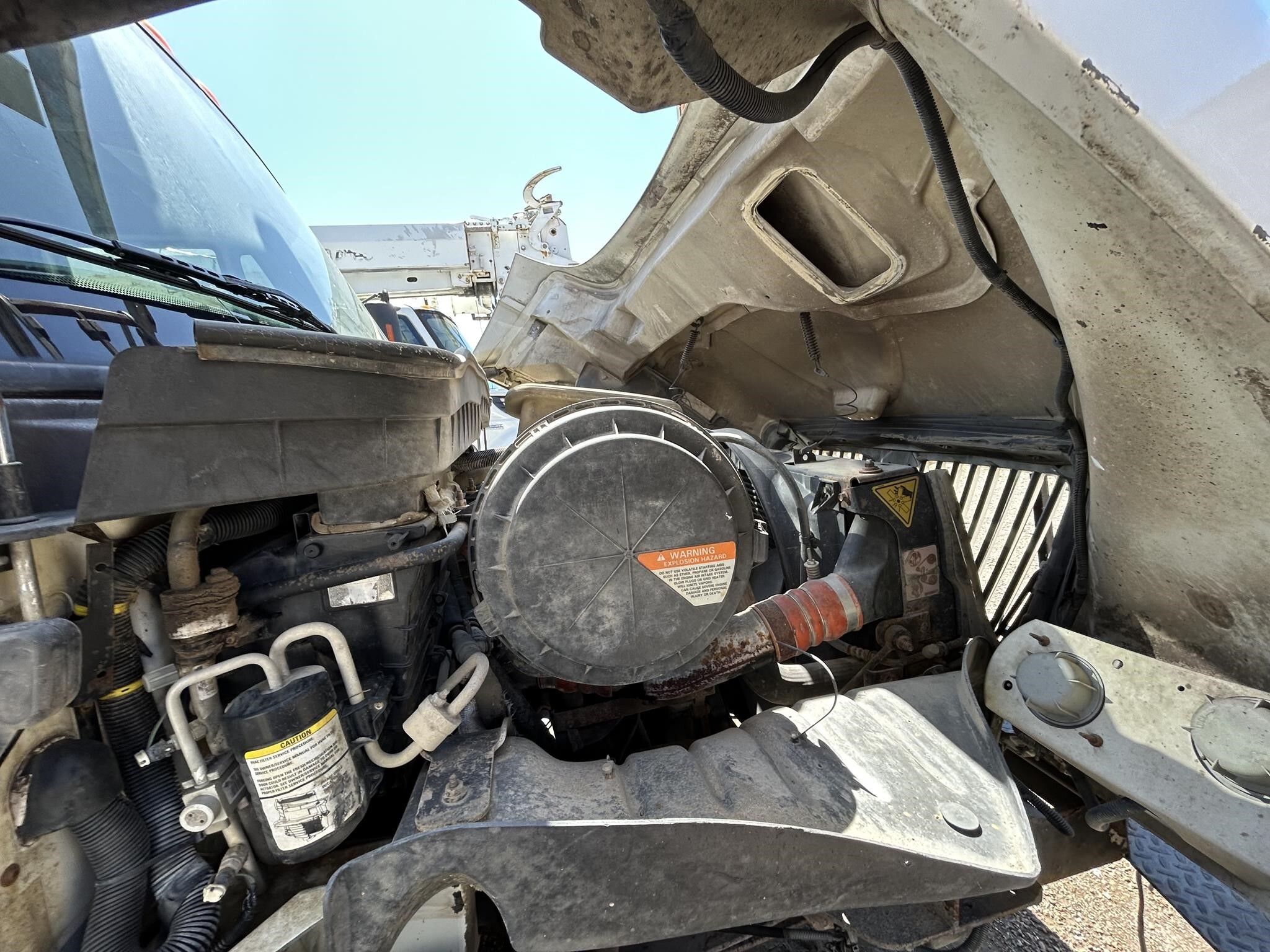 2009 MTI T40C Crane