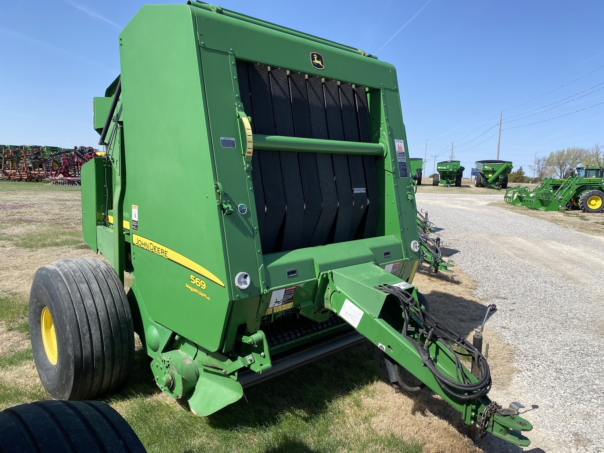 2014 John Deere 569 Round Baler