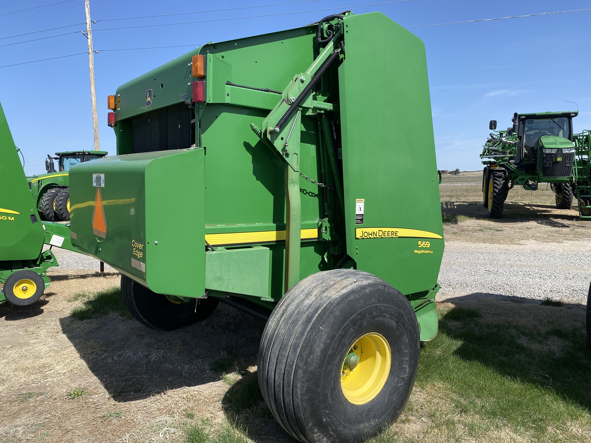 2014 John Deere 569 Round Baler