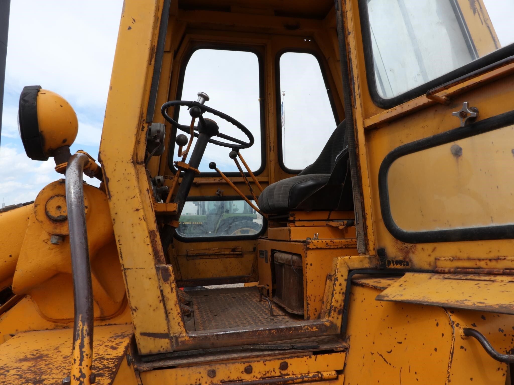 1974 Massey Ferguson MF33 Wheel Loader