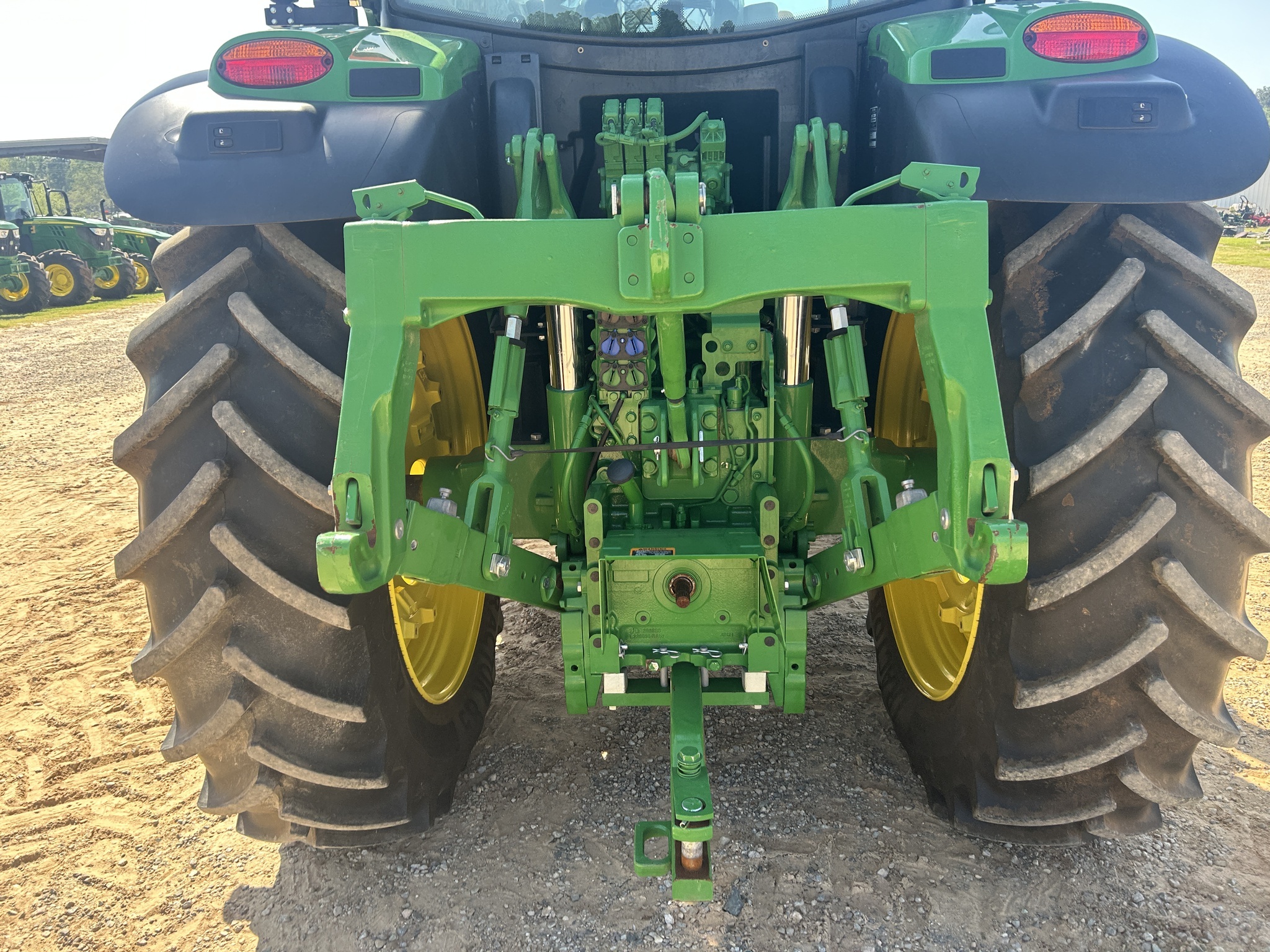 2024 John Deere 6R 195 Tractor