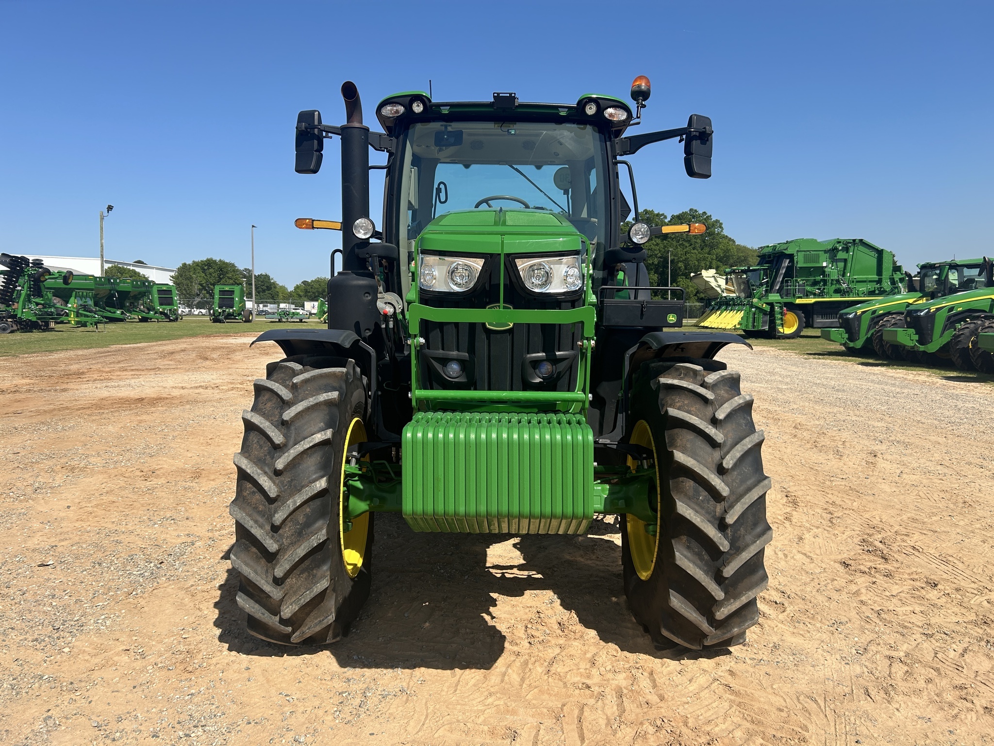 2024 John Deere 6R 195 Tractor
