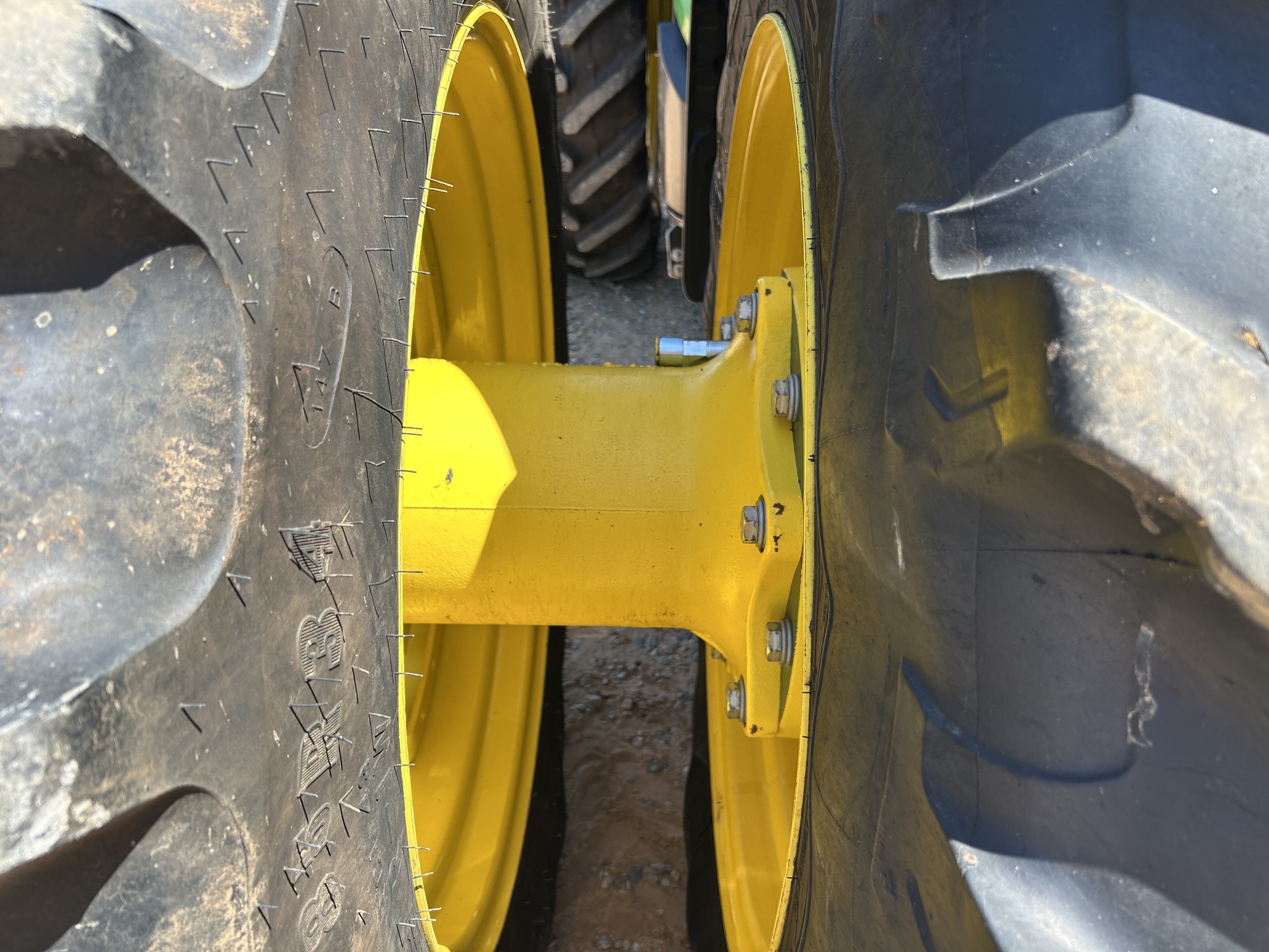 2024 John Deere 8R 310 Tractor