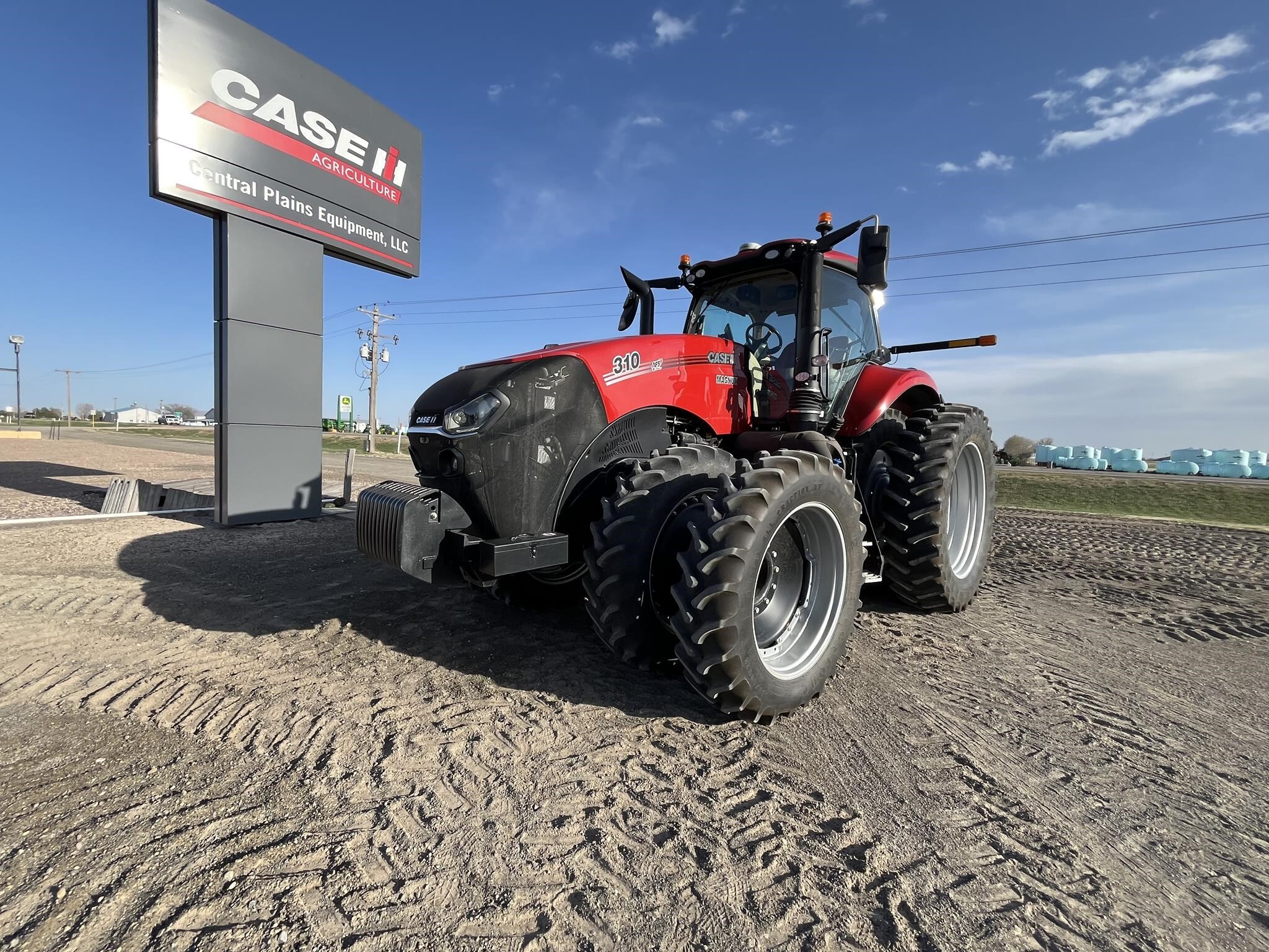2023 Case IH Magnum 310 Tractor