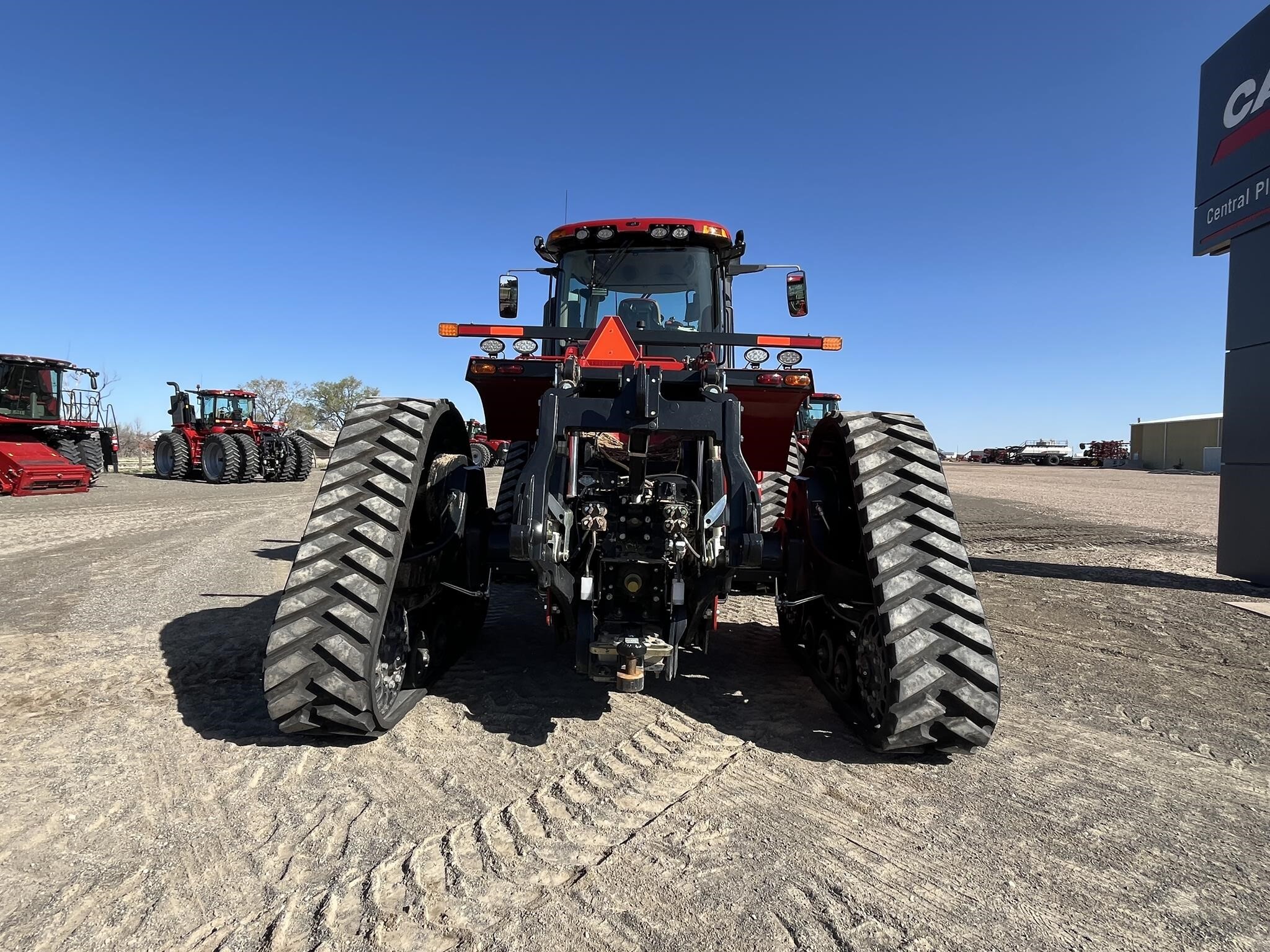 2023 Case IH STEIGER 420 AFS CONNECT ROWTRAC Tractor