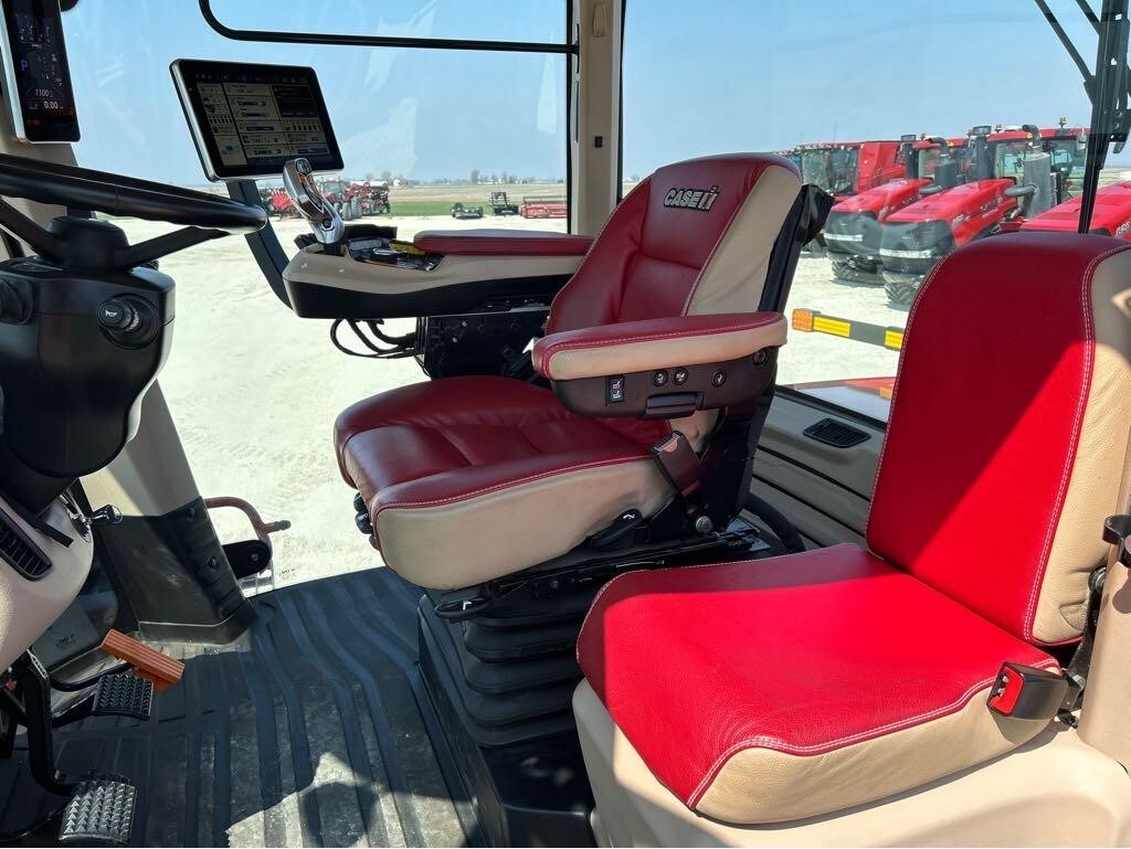 2023 Case IH Steiger 470 HD Tractor