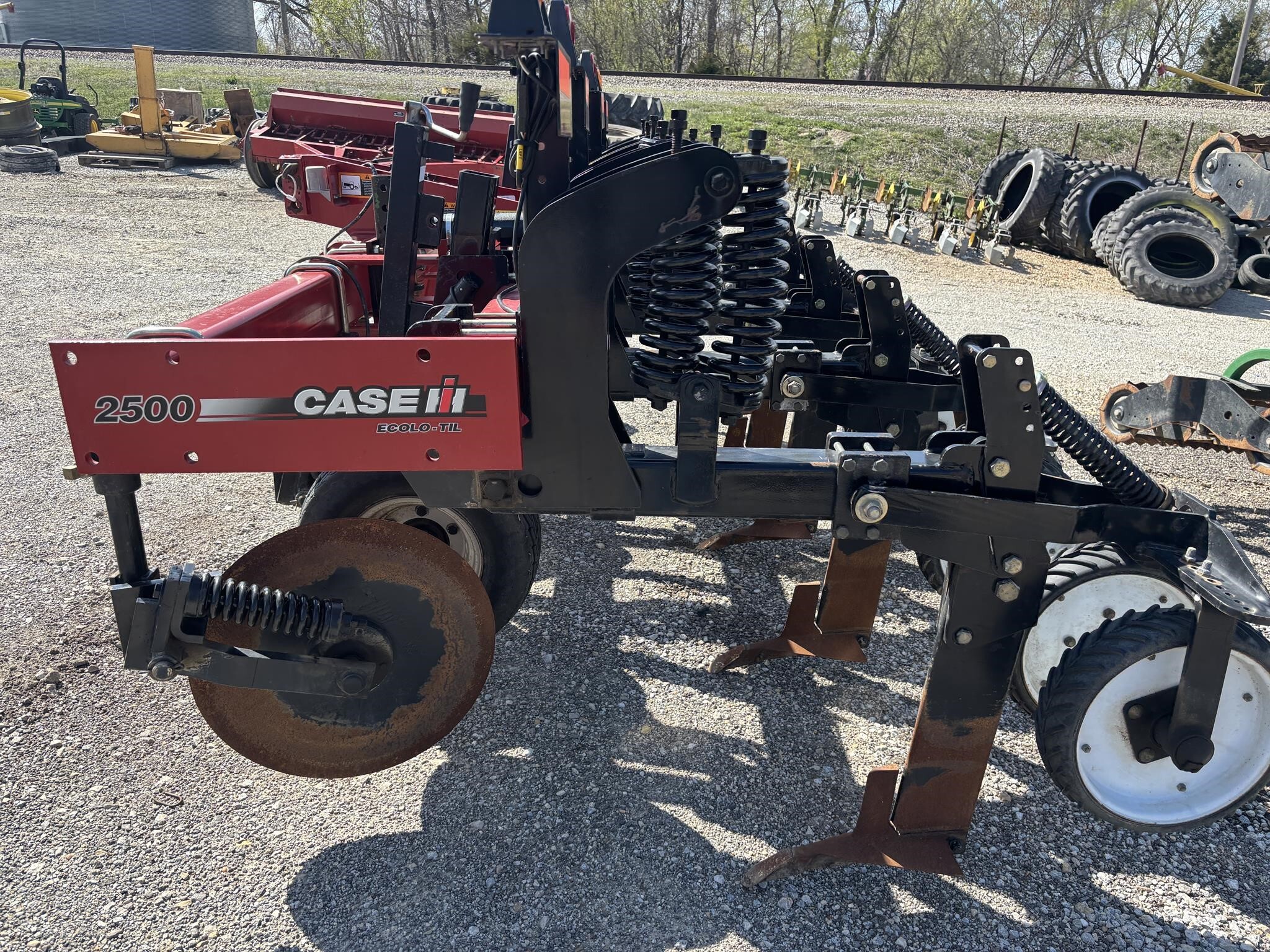 Case IH Ecolo-Til 2500 In-Line Ripper - $12,900 | Machinery Pete