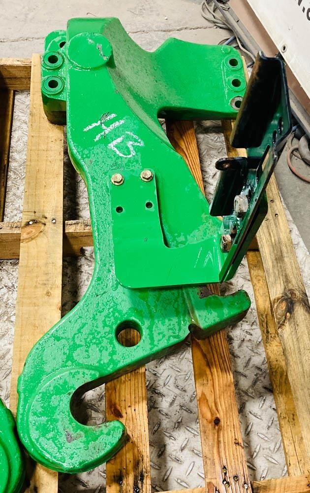  John Deere BXX10062 Loader and Skid Steer Attachment