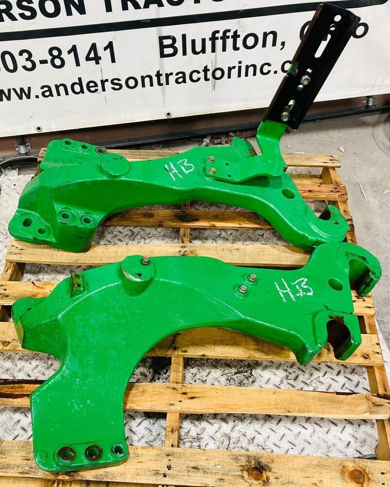  John Deere BXX10062 Loader and Skid Steer Attachment