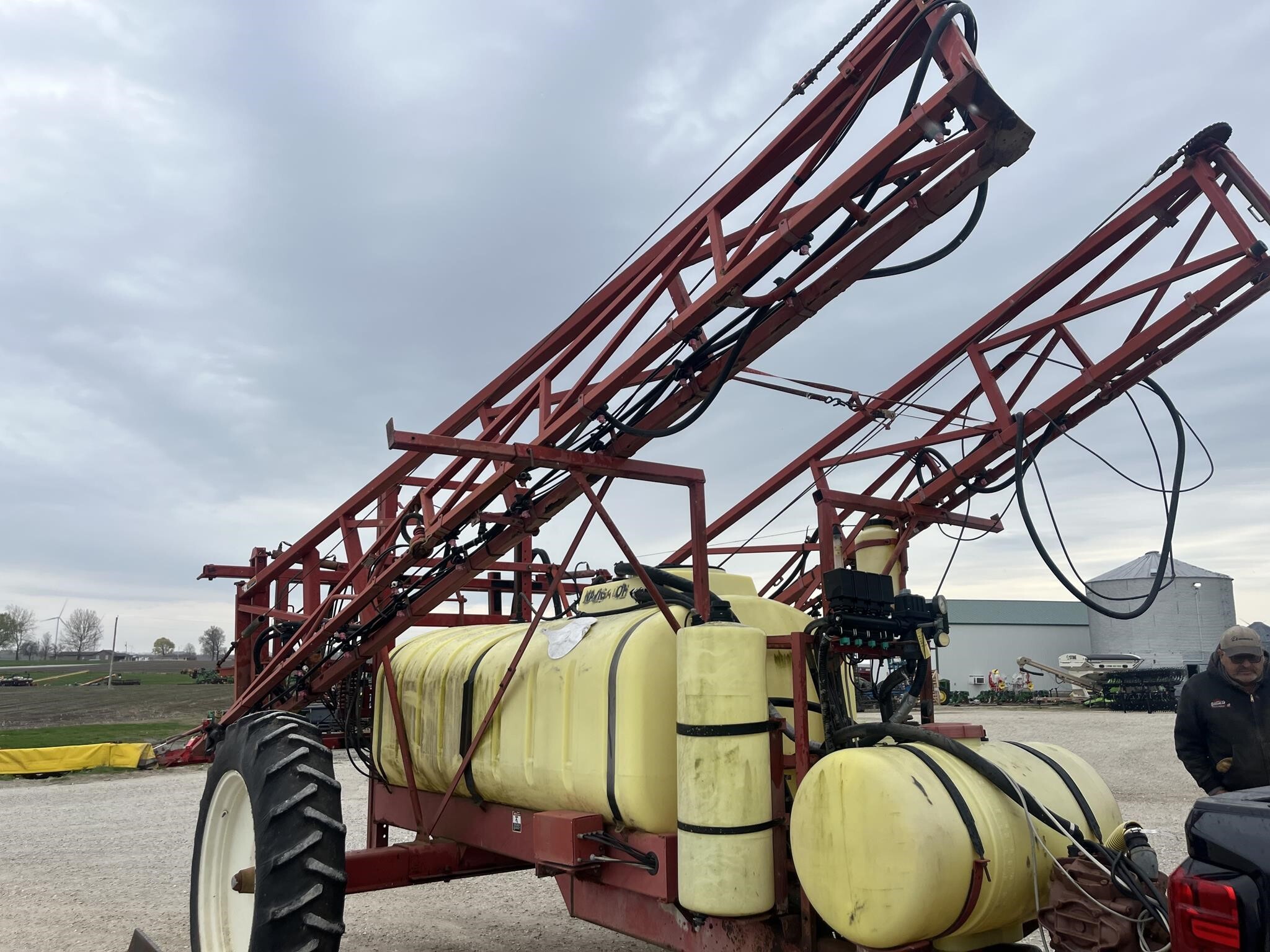  Hardi Navigator 1000 Pull-Type Sprayer