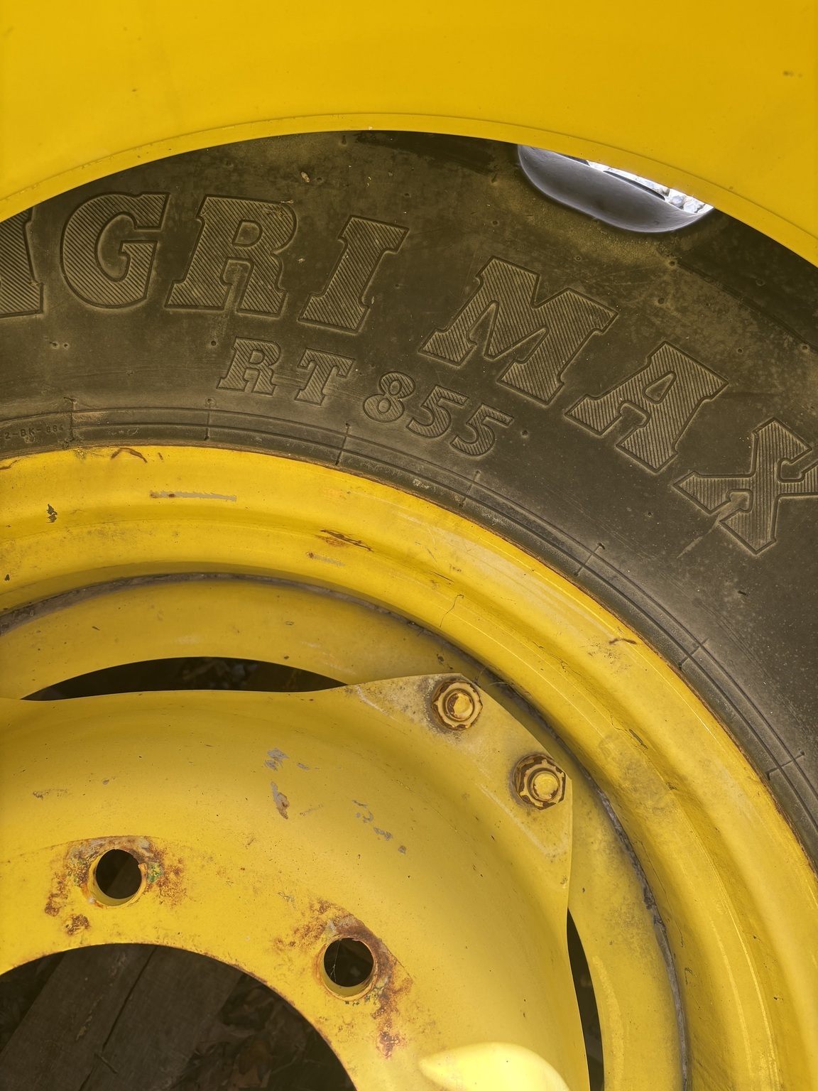  BKT 340/85R24 Wheels / Tires / Track