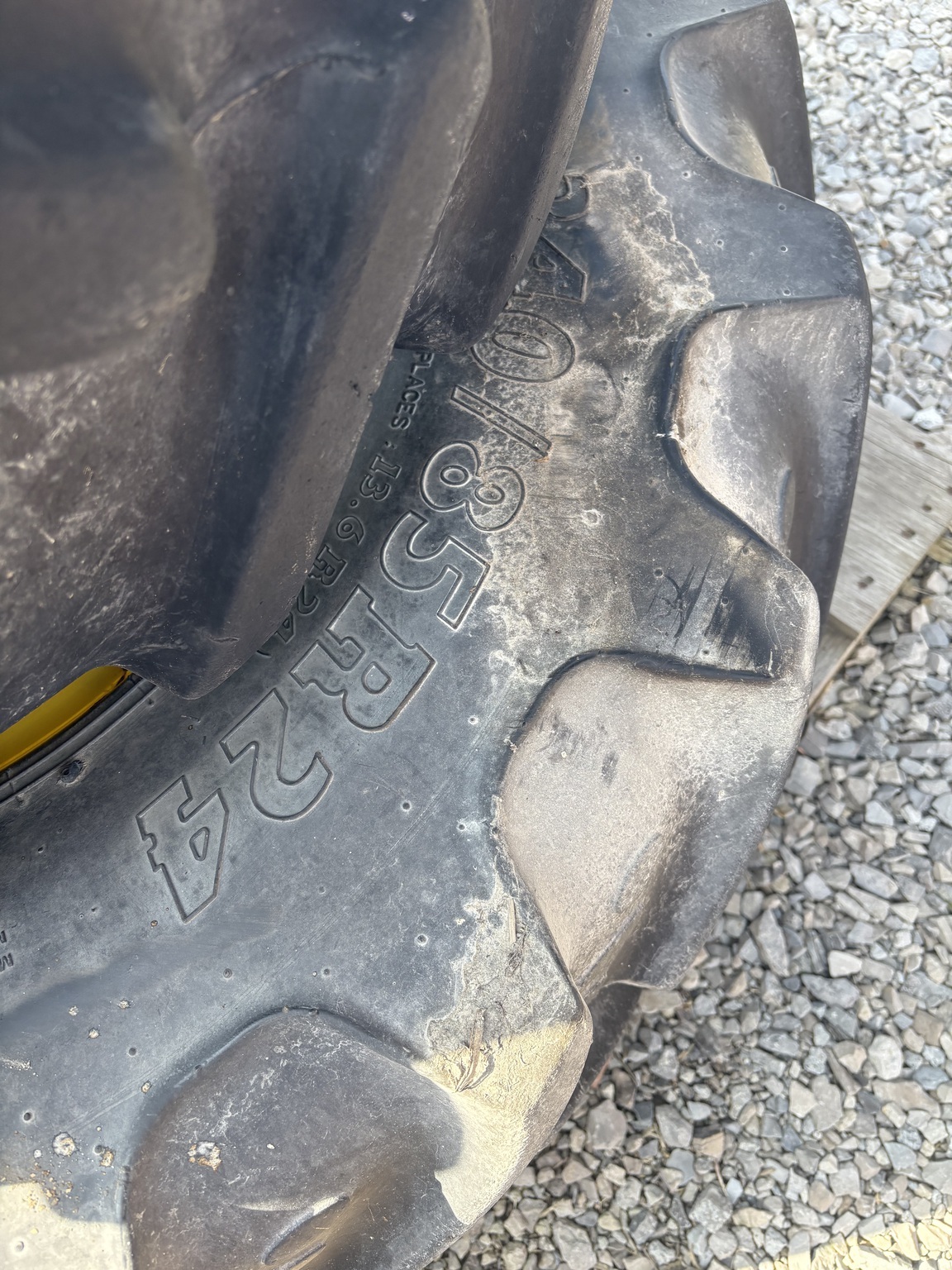  BKT 340/85R24 Wheels / Tires / Track