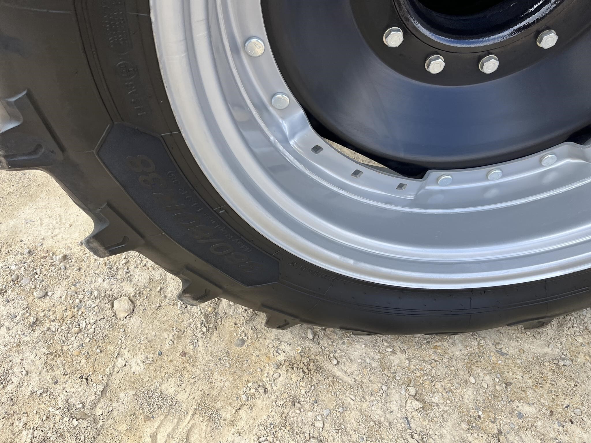 2021 Case IH Magnum 340 AFS Connect Tractor