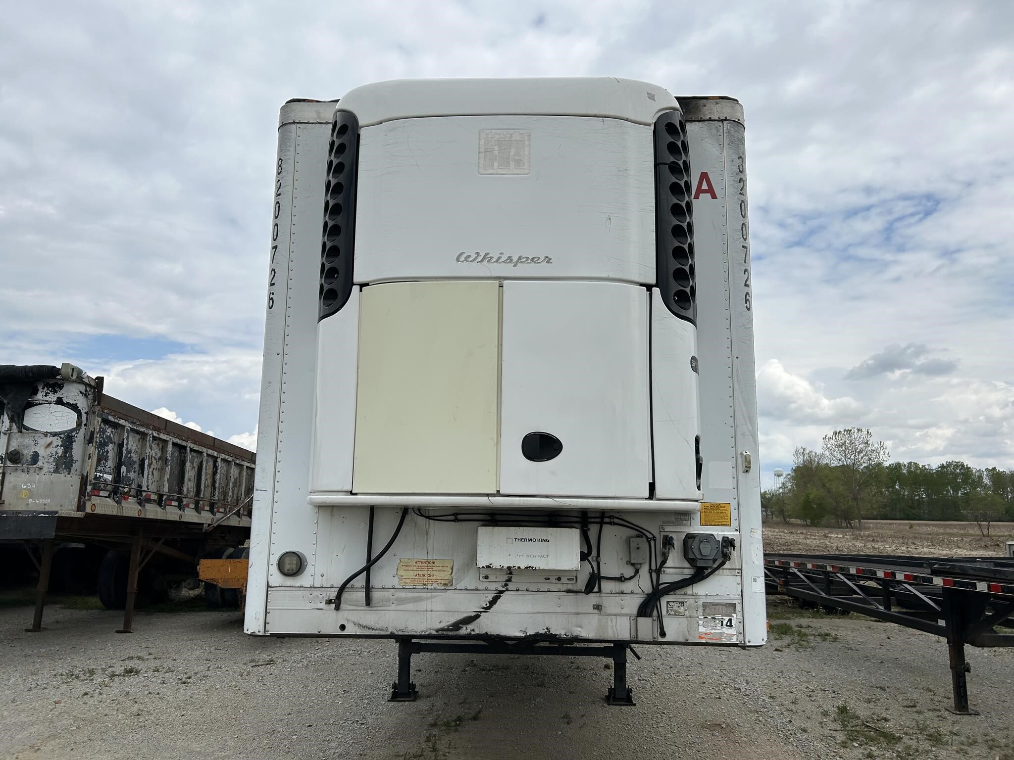 2012 Utility 48 FT REEFER Box Trucks/Trailer