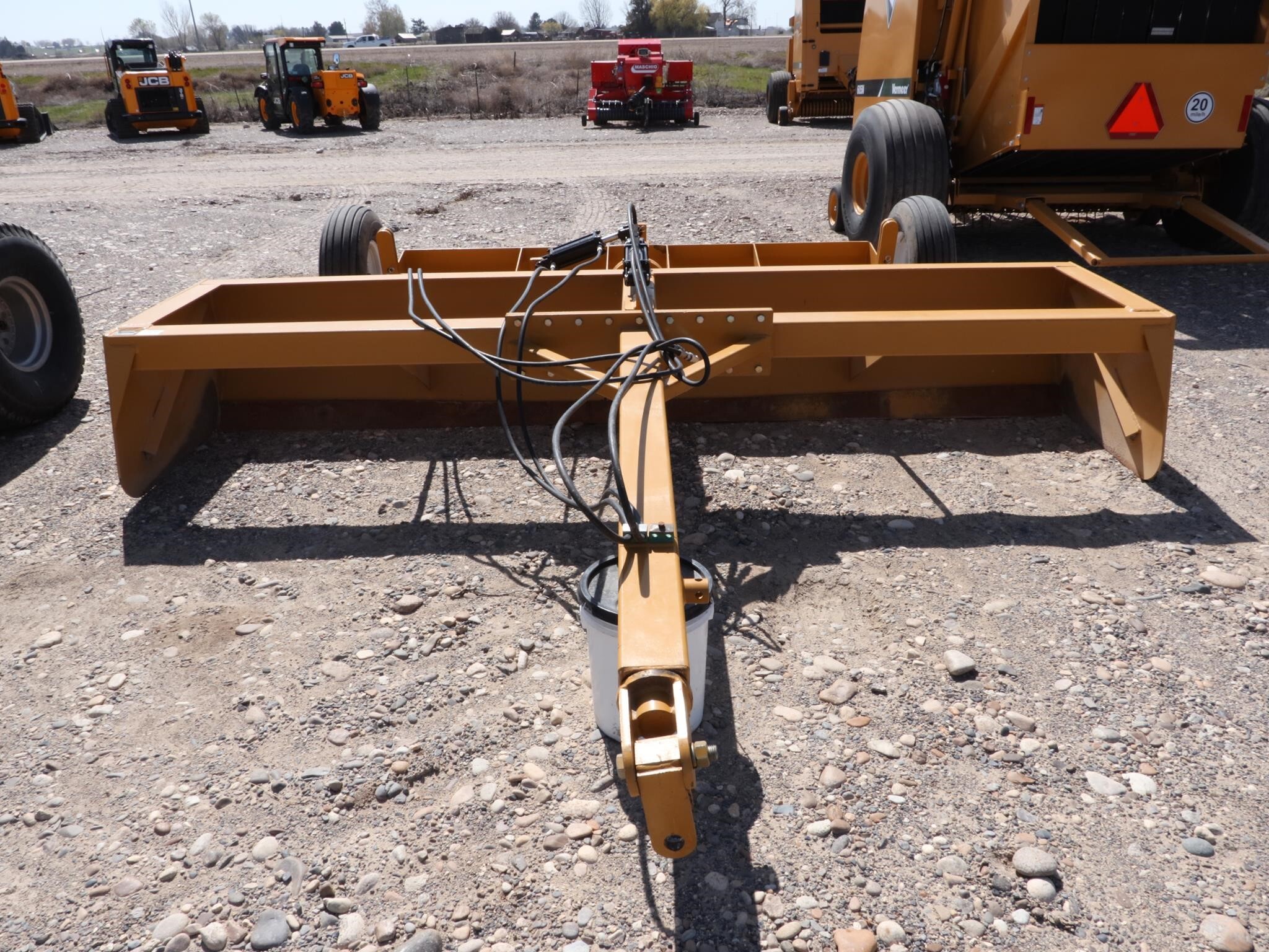 2023 Garfield EDS12 Scraper